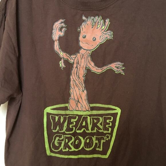 GROOT guardians of the galaxy TEE SHIRT Medium BROWN SS - Picture 1 of 5